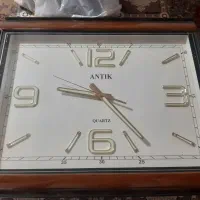 ساعت دیواری