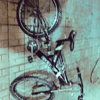 دوچرخه کاملا سالم تمیز