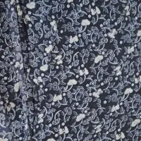 پارچه چادر و لباس