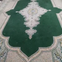 فرش ۹ متری زمینه سبز