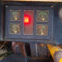 لودر کوماتسو ۹۰|خودرو سنگین|اسلام‌شهر, ملک‌آباد|دیوار