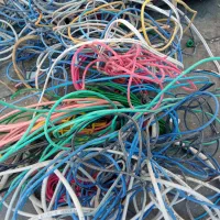 خریدار انواع ضایعات مس،اهن...|خدمات پیشه و مهارت|برازجان, |دیوار