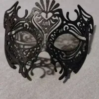 ماسک کاستوم