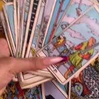 انواع فال خفن تلفنی استخاره و شمع تراپی