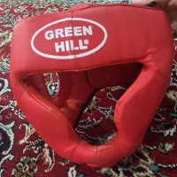 کلاه گرین هیل ودستکش بوکس