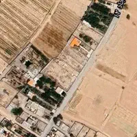 زمین دور دیوار کلاکوب