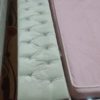 تخت خواب سالم زیاد استفاده نشده|تخت و سرویس خواب|آران و بیدگل, |دیوار