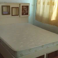 تخت خواب دونفره سالم درحدنو