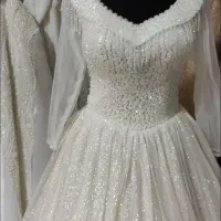 فروش کرایه لباس عقد و حنا و عروسی