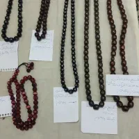 تسبیح نقره کوب بادانه های خرمای وحشی