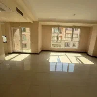 اجاره ۱۱۰ متر خوش نقشه دو خواب در سعادت آباد