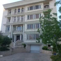 آپارتمان با لوکیشن و نور و امکانات