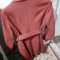 مانتو کتی تمیز و مرتب می‌باشد و فقط دوبار پوشیدم|لباس|نیشابور, شهید جعفری|دیوار