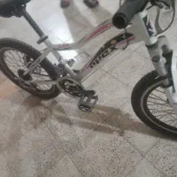 یک عدد دوچرخه دنده دار سالم