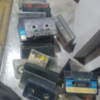 نوار کاست قدیمی|کلکسیون اشیاء عتیقه|قم, نیروگاه|دیوار