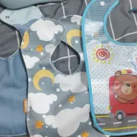 پیش بند سلیکونی|اسباب و اثاث بچه|گرگان, |دیوار