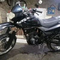 موتور تریل 200