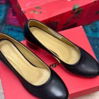 کفش زنانه نوین چرم آکبند