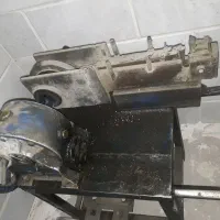 یک عدد قیچی میل گرد بری برقی