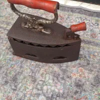 اتو ذغالی قدیمی