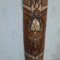 مجسمه چوبی