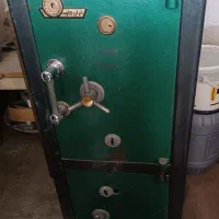 گاوصندوق کاوه