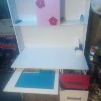 میز تحریر|میز تحریر و کامپیوتر|اهواز, ۲۰۰۰واحدی|دیوار