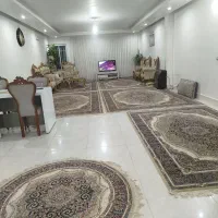 آپارتمان طبقه اول