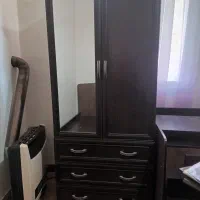تخت خواب و کمد و میز کامپیوتر نوجوان|تخت و سرویس خواب|کرمانشاه, |دیوار