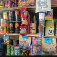 لوازم آتش بازی و جشن ها|اسباب‌‌بازی|تهران, سلسبیل شمالی|دیوار