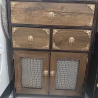 میز اتو کمددار چوبی  نو و استفاده نشده