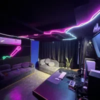 استودیو موسیقی و تصویری اَلِف