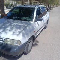 ماشین مدل ۹۰عروسک