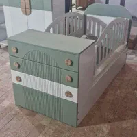 تخت و کمد نوزاد|تخت و صندلی بچه|مشهد, خلق آباد سفلی|دیوار