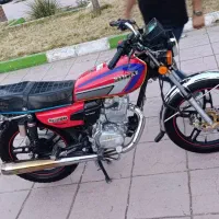 موتور همتاز 200