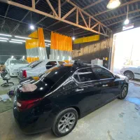 شاگرد نقاشی خودرو