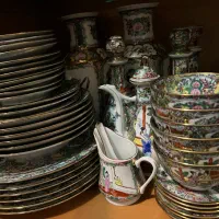 ظروف ویترینی و عتیقه