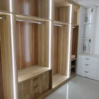 جذب نیروی کمکی برای نصب دکوراسیون