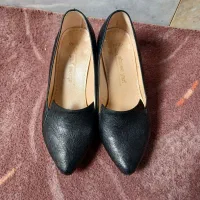 کفش چرم زنانه سایز37|کیف، کفش، کمربند|نی‌ریز, |دیوار