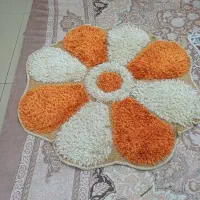 فرش گرد یک در یک