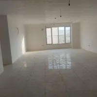 واحد ۱۶۰ متری سالن بزرگ