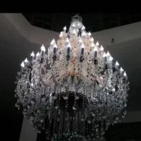 لوستر بزرگ|لوستر و چراغ آویز|تهران, مینای شمالی (مخبر)|دیوار