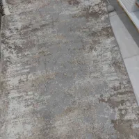 کناره کرم رنگ تازه خریداری شده