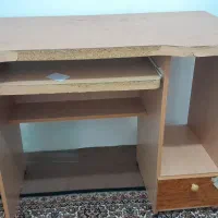 میز کامپیوتر