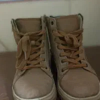 کفش|کیف، کفش، کمربند|قرچک, شهرک الحدید|دیوار