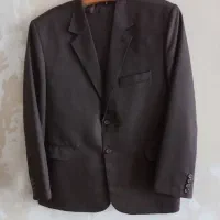 کت وشلوارقهوه ای درحدنو