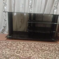 میز شیشه‌ای