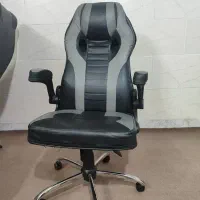 صندلی گیمینگ کاملا نو