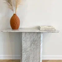 شلف سنگی،کنسول سنگی،