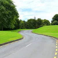 باغ-ویلای-سرسبز-بر-رودخانه-جاده-چالوس-پایین-سد